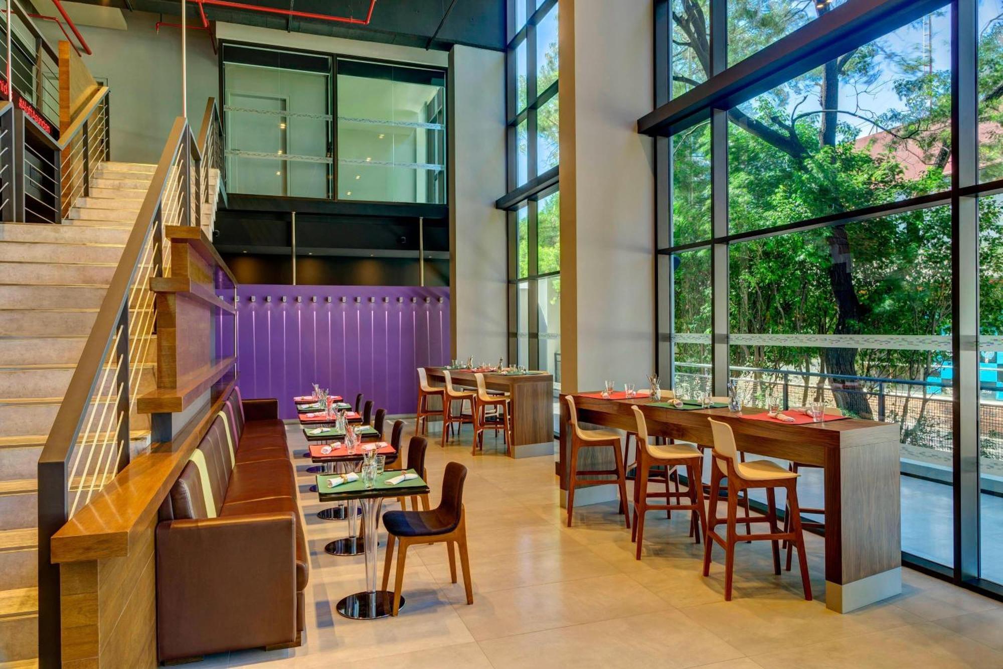 Aloft Asuncion Hotel Екстериор снимка